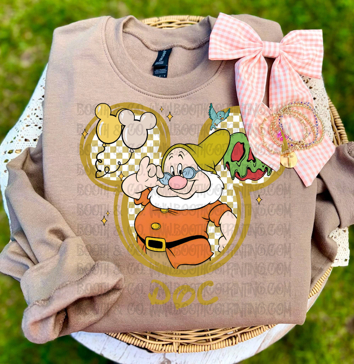 Snow White and The Seven Dwarfs Mickey Head- Doc
