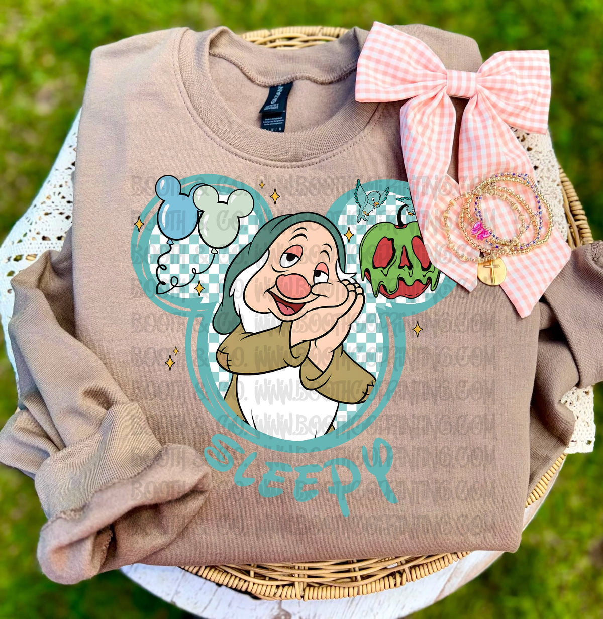 Snow White and The Seven Dwarfs Mickey Head- Sleepy