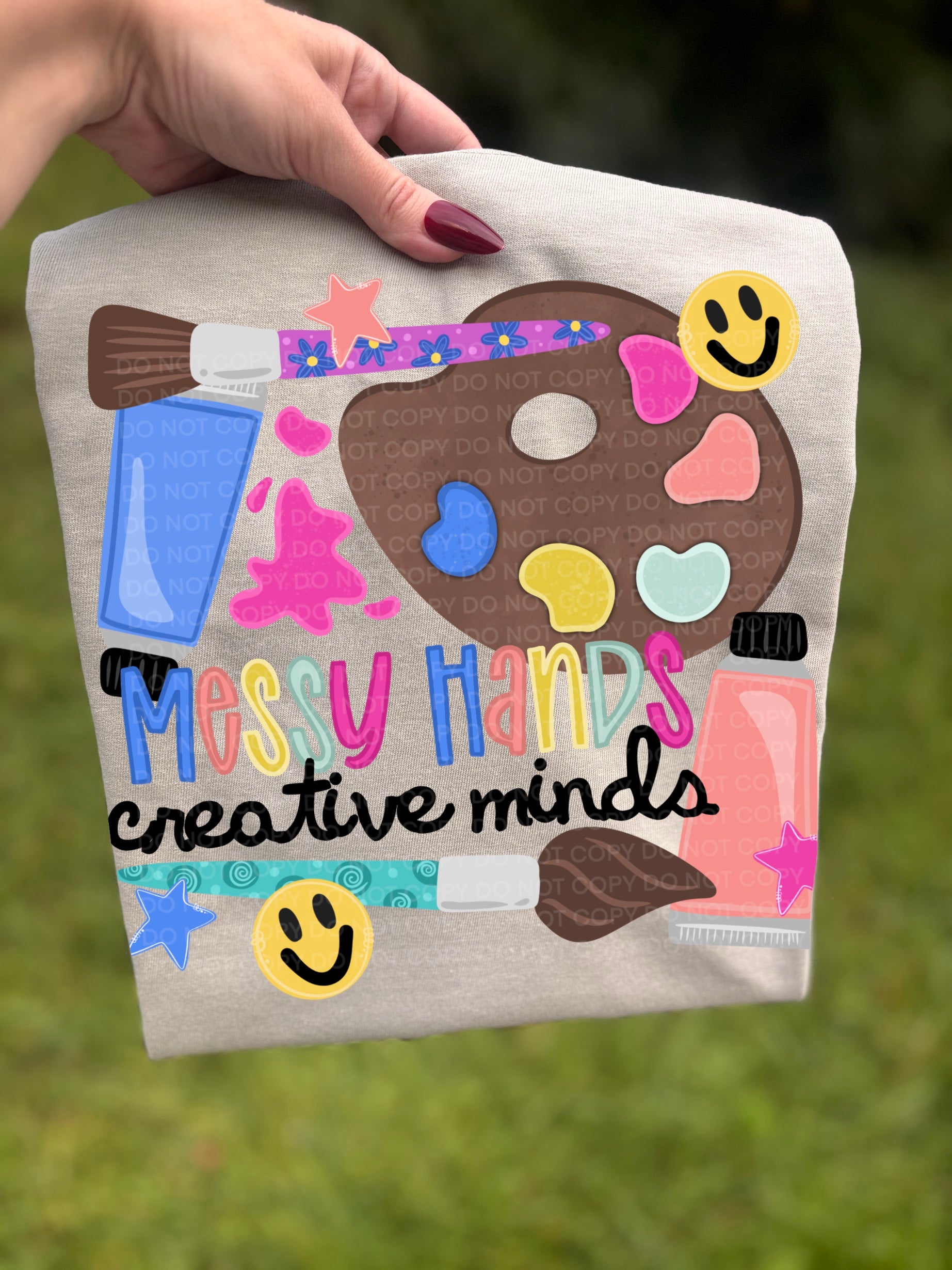 Messy Hands Creative Minds